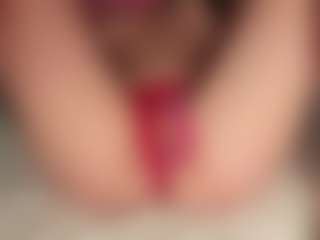 ilona4u's Live Sex Cam Show
