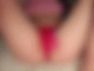 ilona4u's Live Sex Cam Show