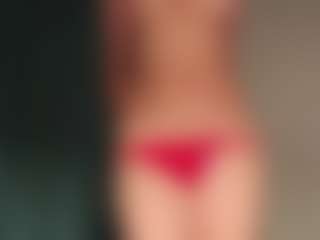 Live cam show with ilona4u - MILF Teen (18+) on Camming Site
