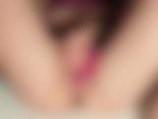ilona4u's Live Sex Cam Show