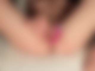 ilona4u's Live Sex Cam Show