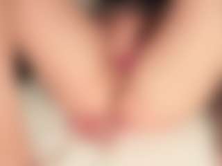 ilona4u's Live Sex Cam Show
