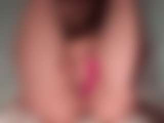 ilona4u's Live Sex Cam Show