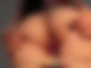 ilona4u's Live Sex Cam Show