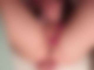 ilona4u's Live Sex Cam Show
