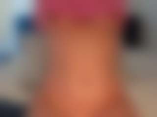 ilona4u's Live Sex Cam Show