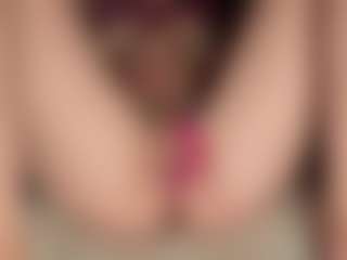 ilona4u's Live Sex Cam Show
