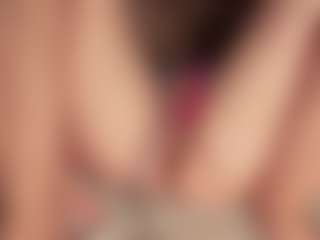 ilona4u's Live Sex Cam Show
