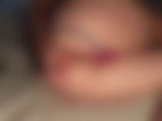 ilona4u's Live Sex Cam Show
