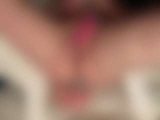 ilona4u MILF webcam performer live streaming