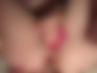 ilona4u's Live Sex Cam Show
