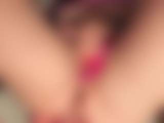 ilona4u's Live Sex Cam Show