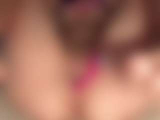 ilona4u's Live Sex Cam Show