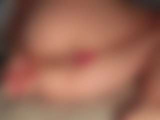 ilona4u's Live Sex Cam Show