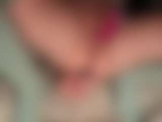 ilona4u's Live Sex Cam Show