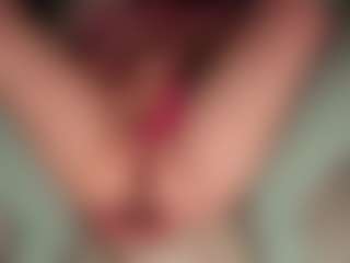 ilona4u's Live Sex Cam Show