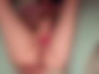 ilona4u's Live Sex Cam Show