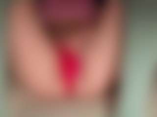 ilona4u's Live Sex Cam Show