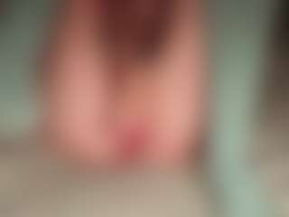 ilona4u's Live Sex Cam Show