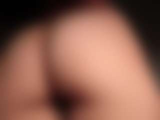 ilona4u's Live Sex Cam Show
