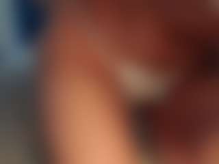 ilona4u MILF webcam performer live streaming