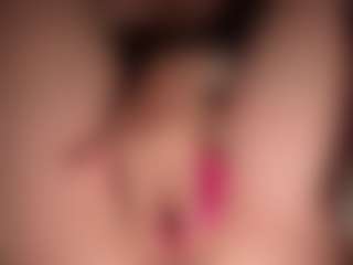 ilona4u's Live Sex Cam Show