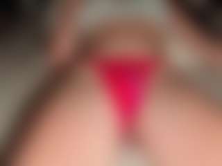 ilona4u's Live Sex Cam Show