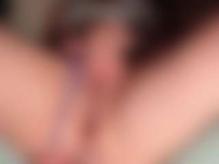 ilona4u's Live Sex Cam Show