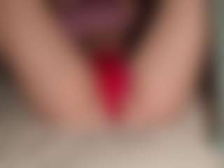 ilona4u's Live Sex Cam Show