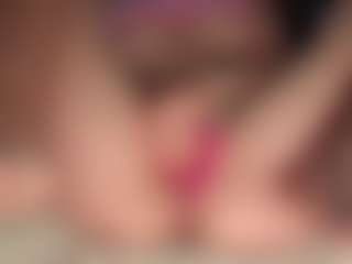 Live cam show with ilona4u - Handjob on CamwithHer