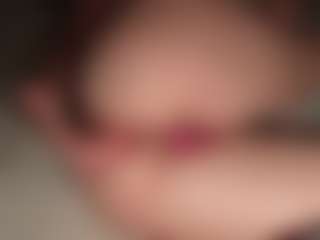 ilona4u's Live Sex Cam Show