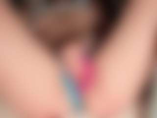 ilona4u's Live Sex Cam Show