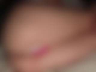 ilona4u's Live Sex Cam Show