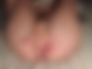 ilona4u's Live Sex Cam Show