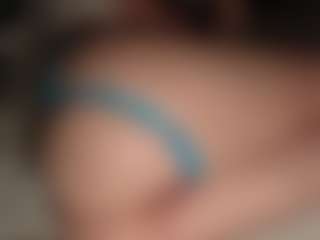ilona4u MILF webcam performer live streaming