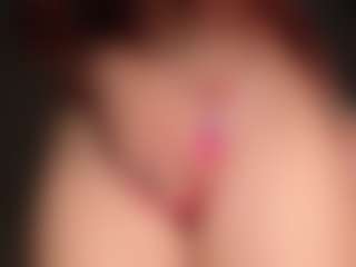 ilona4u's Live Sex Cam Show