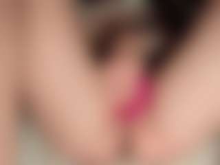 ilona4u's Live Sex Cam Show