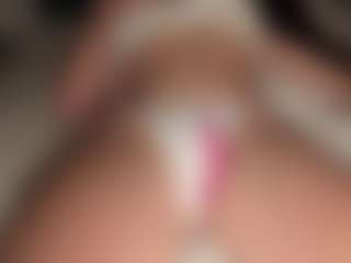 ilona4u's Live Sex Cam Show