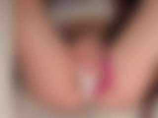 ilona4u's Live Sex Cam Show