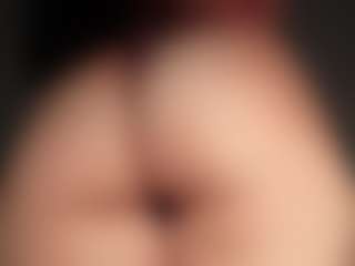 ilona4u MILF webcam performer live streaming
