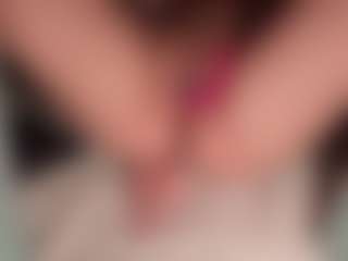 ilona4u's Live Sex Cam Show