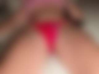 ilona4u's Live Sex Cam Show