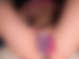 ilona4u's Live Sex Cam Show