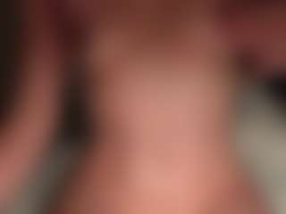 ilona4u's Live Sex Cam Show