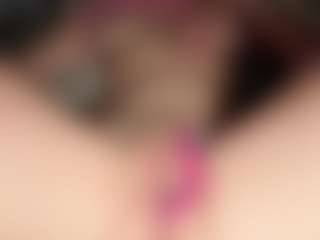 ilona4u's Live Sex Cam Show