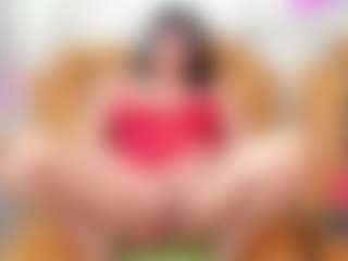 Live cam show with Miranda-Spark1 - Mature on hrnylive.com