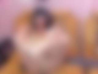 Live cam show with Miranda-Spark1 - Middle Aged on Camsoda
