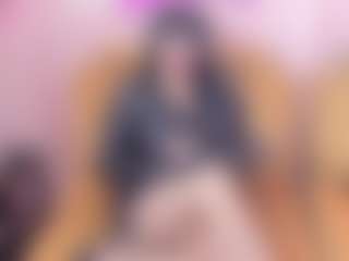 Live cam show with Miranda-Spark1 - Middle Aged on Streamer API