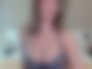 BritishDaisyHarper's Live Sex Cam Show