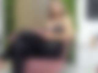 Live cam show with Sweet Cherry - BBW on instabang